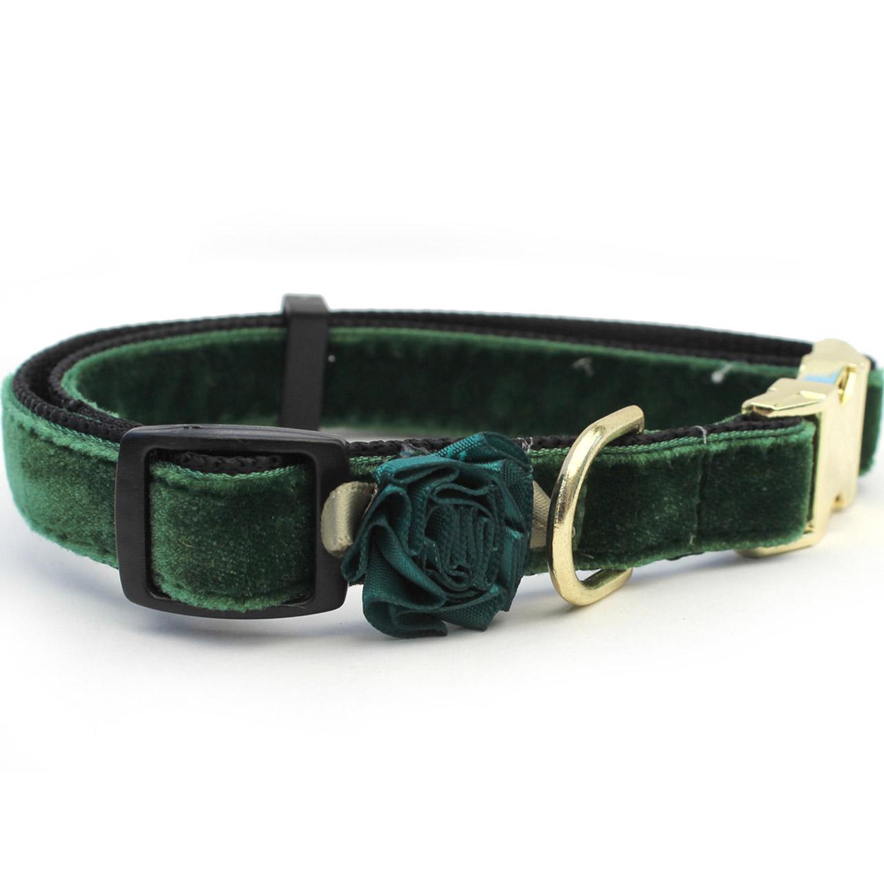 Diva Dog Mistletoe Velvet Dog Collar - Pine Green
