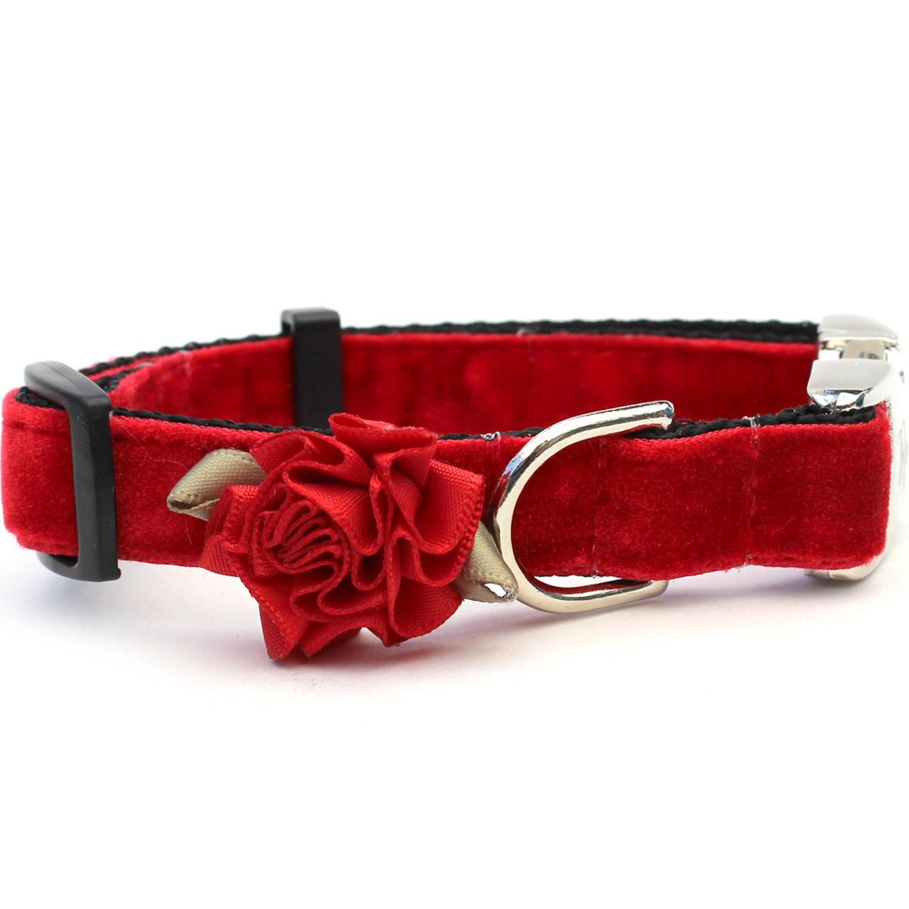 Diva Dog Mistletoe Velvet Dog Collar - Holly Red